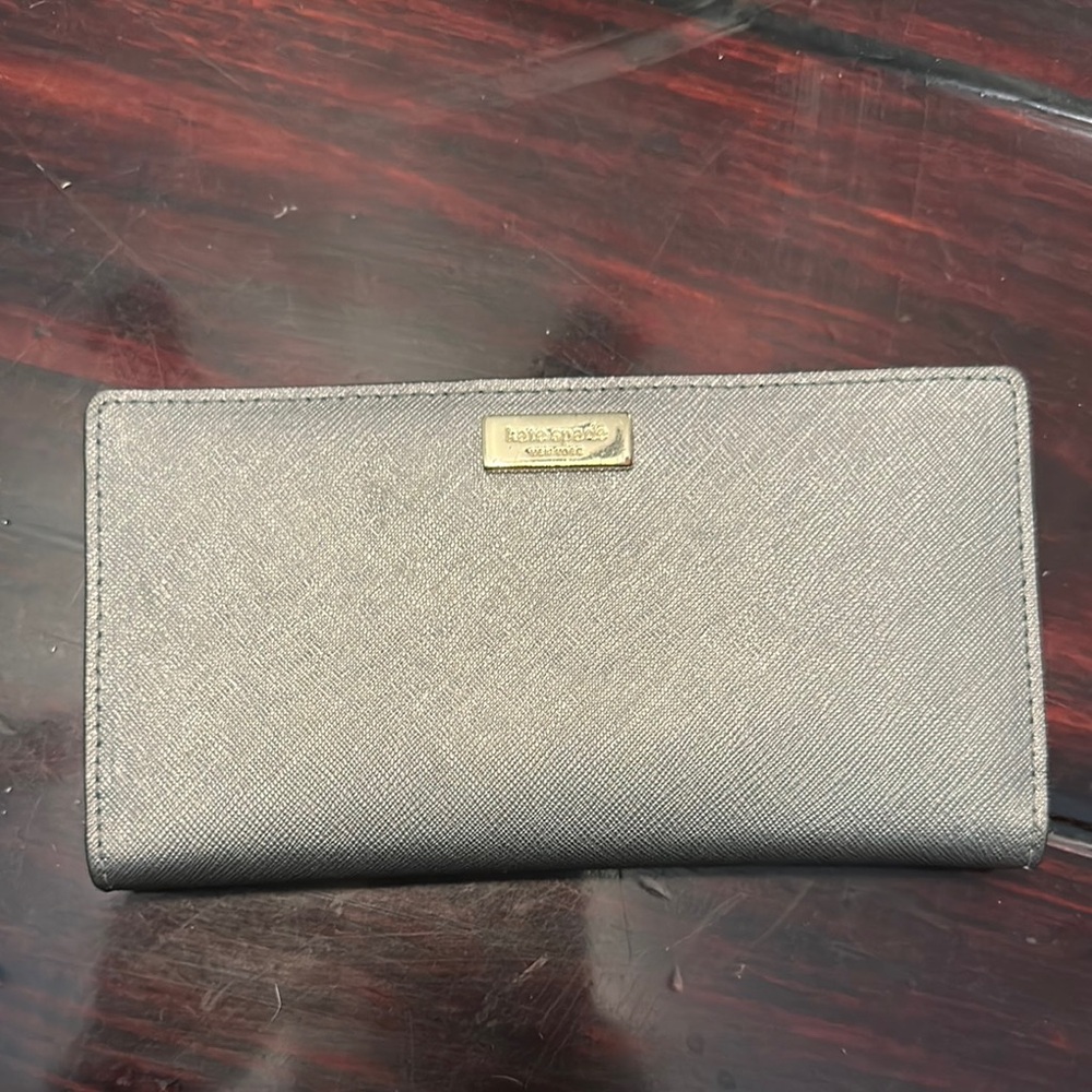 Kate Spade Pewter Gray Wallet